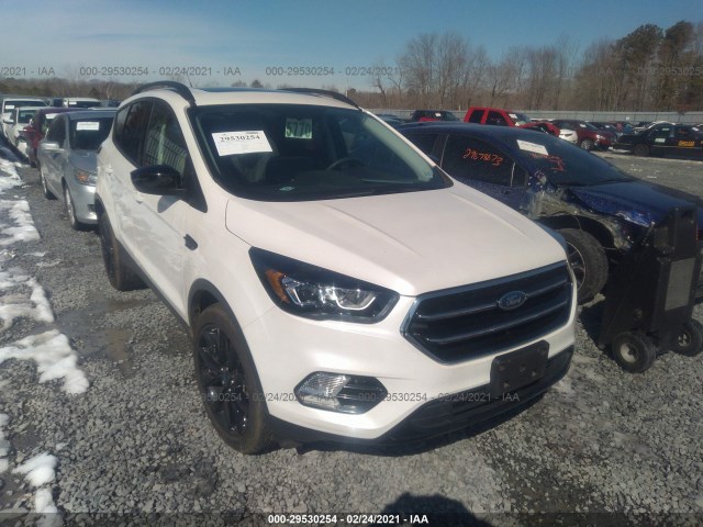 FORD ESCAPE 2018 1fmcu9gd9jud40476