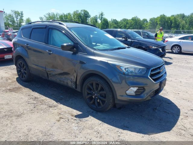 FORD ESCAPE 2017 1fmcu9gdxhua59331