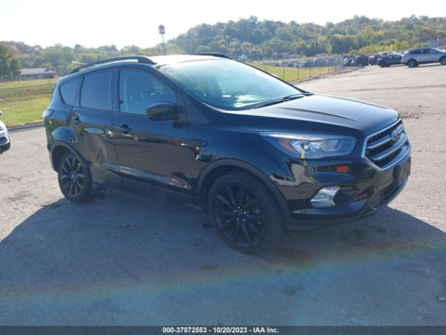 FORD ESCAPE 2017 1fmcu9gdxhuc21698