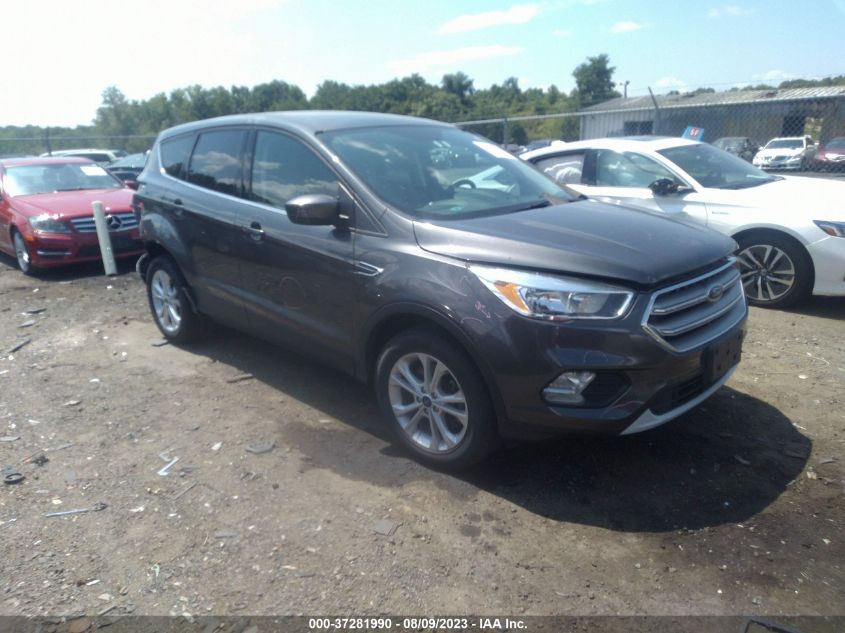 FORD ESCAPE 2017 1fmcu9gdxhuc44298