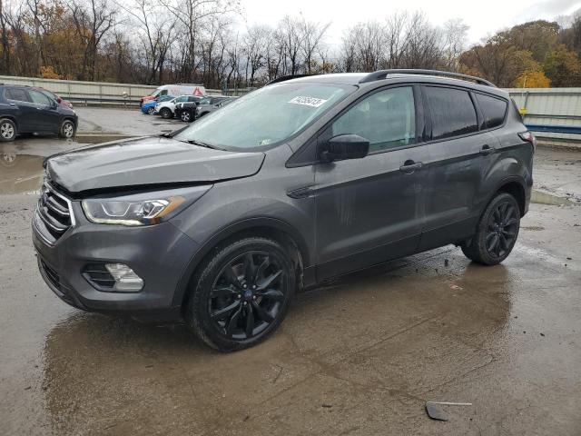 FORD ESCAPE 2017 1fmcu9gdxhud73786