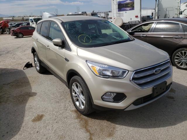 FORD ESCAPE SE 2017 1fmcu9gdxhuf00133