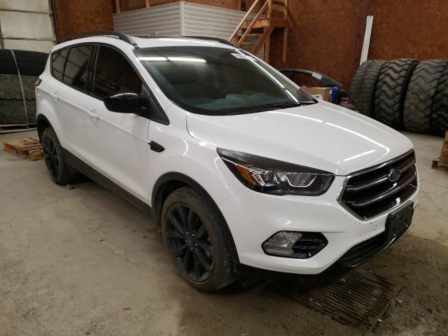 FORD ESCAPE SE 2018 1fmcu9gdxjua17828