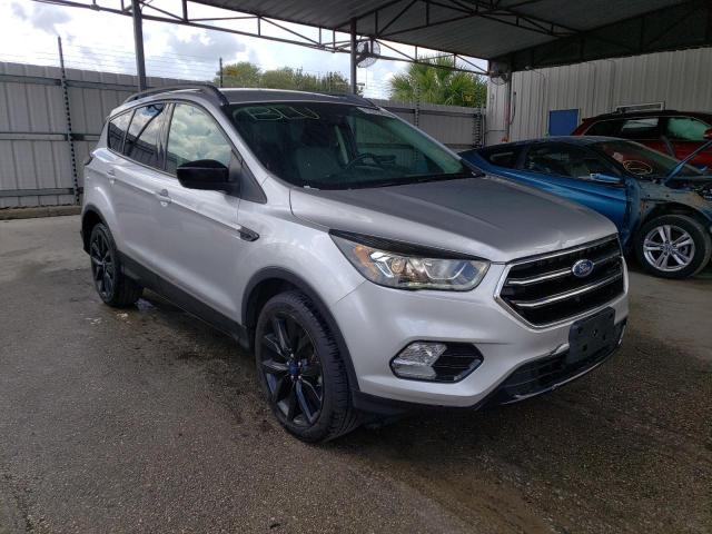 FORD ESCAPE SE 2018 1fmcu9gdxjua53115