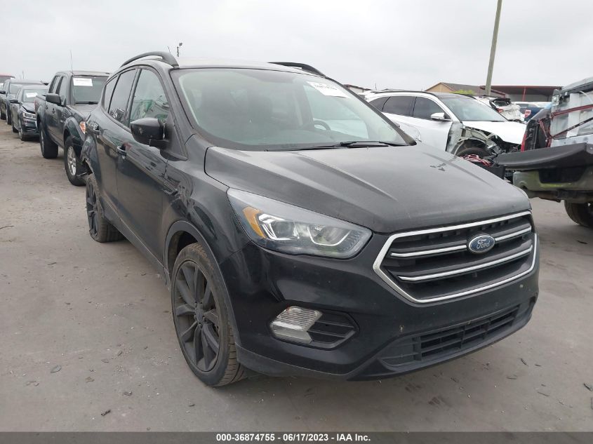 FORD ESCAPE 2018 1fmcu9gdxjub50282