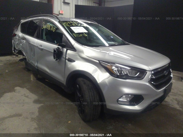 FORD ESCAPE 2019 1fmcu9gdxkuc43739