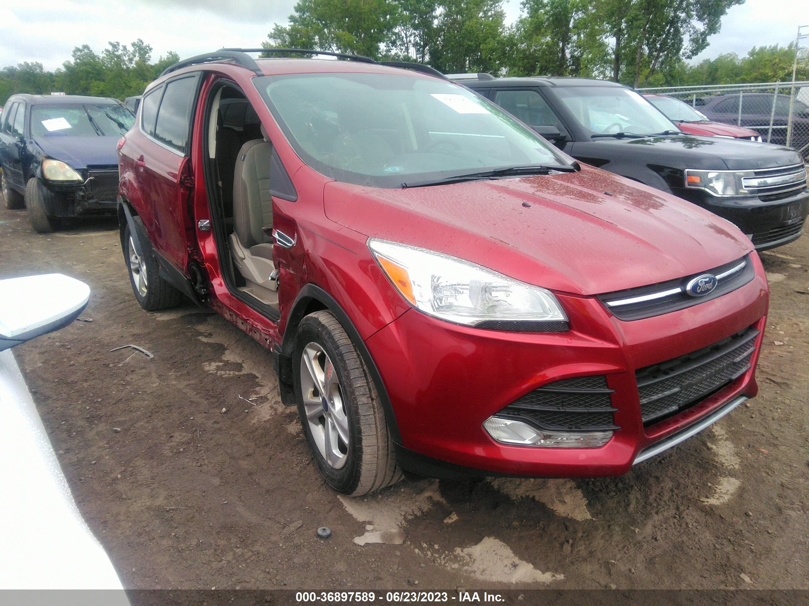 FORD ESCAPE 2015 1fmcu9gx0fuc87006