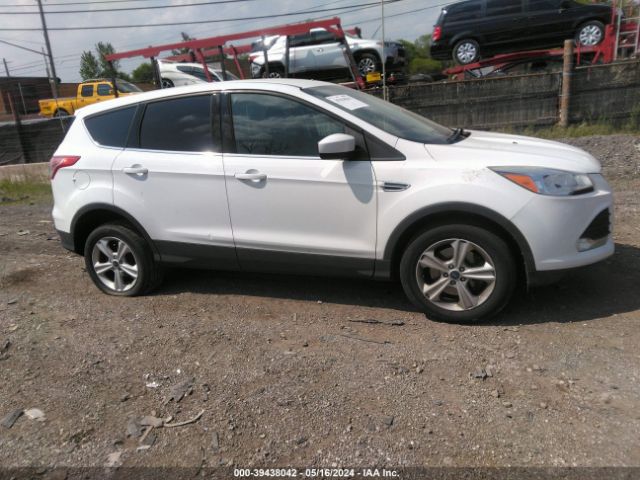 FORD ESCAPE 2016 1fmcu9gx2guc81886