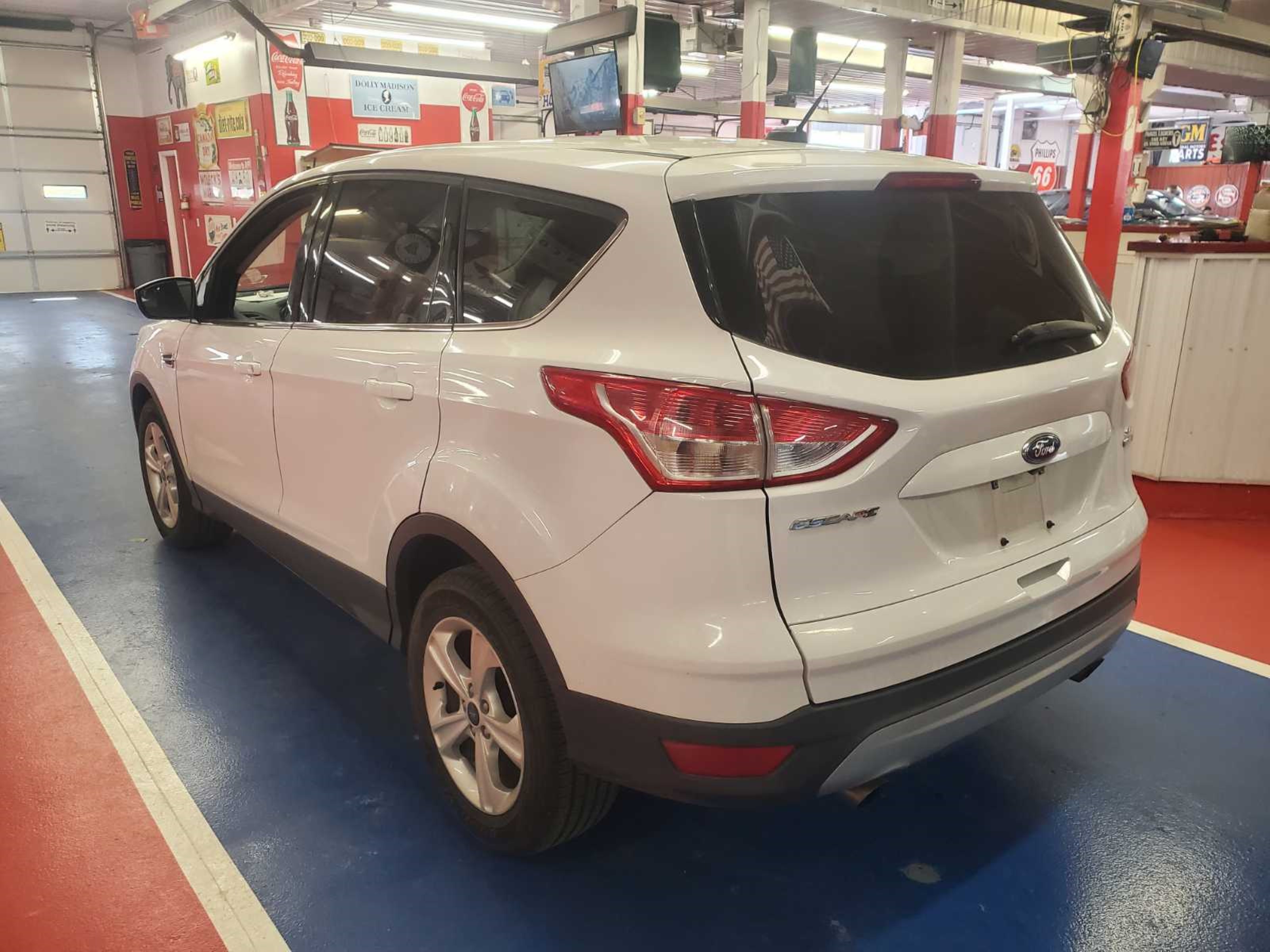 FORD ESCAPE 2016 1fmcu9gx3gua69952