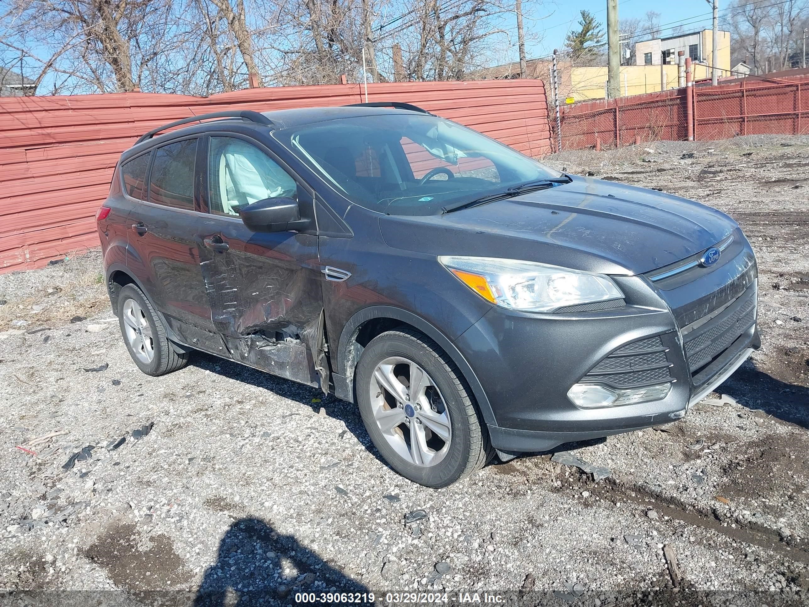 FORD ESCAPE 2016 1fmcu9gx8gua64620