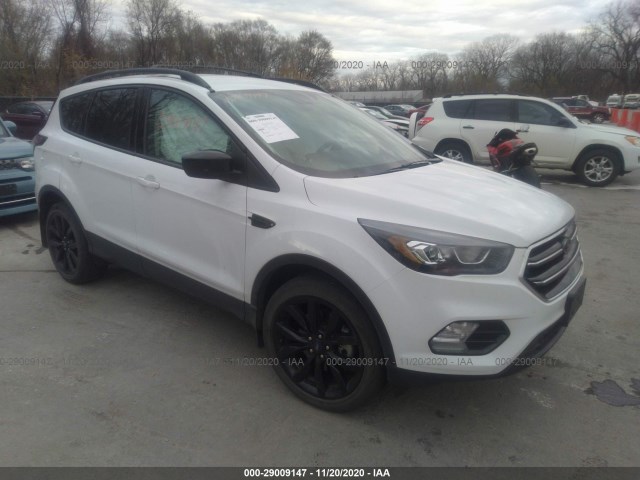 FORD ESCAPE 2018 1fmcu9hd0jud29218