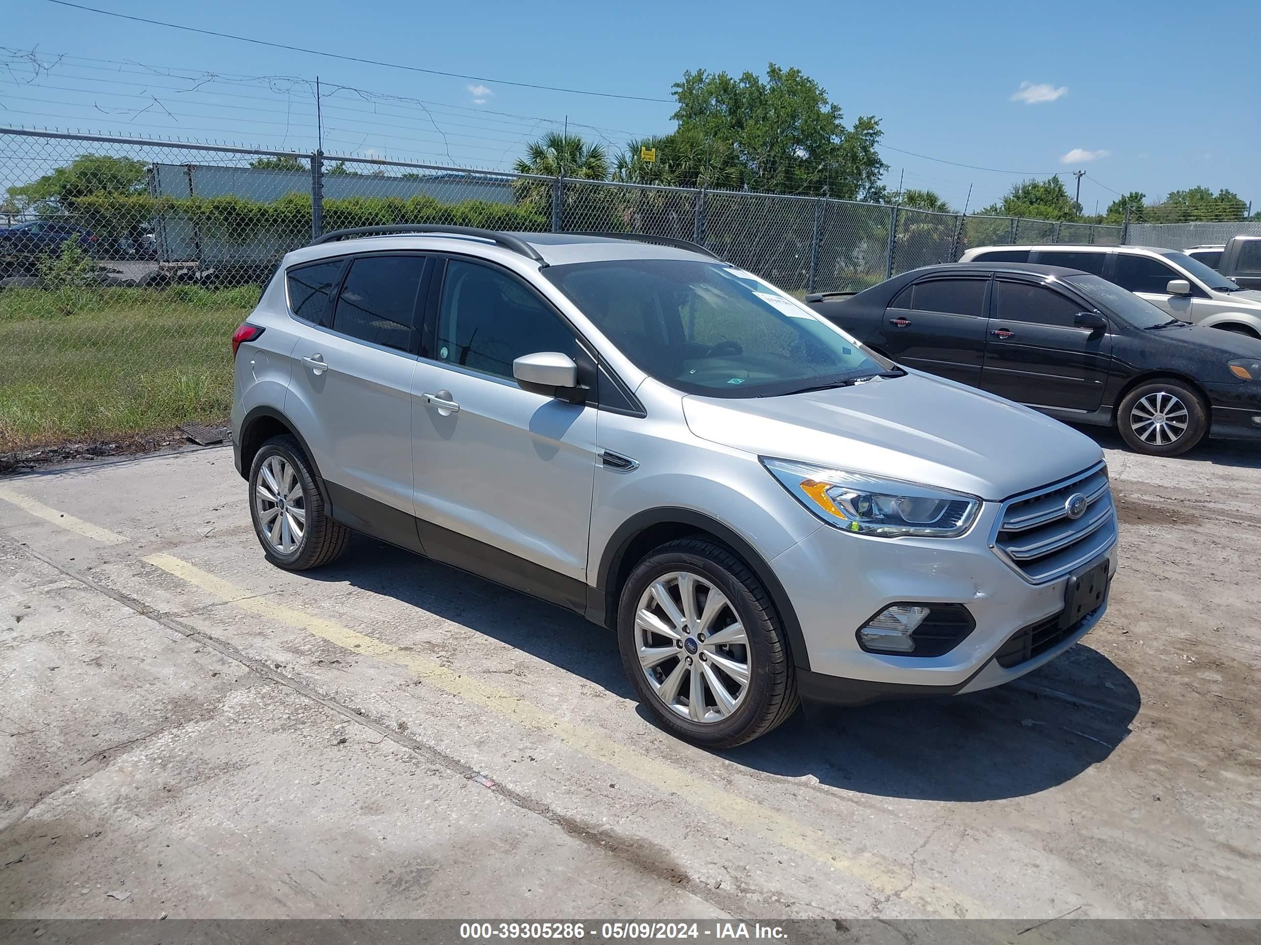 FORD ESCAPE 2019 1fmcu9hd9kua73016