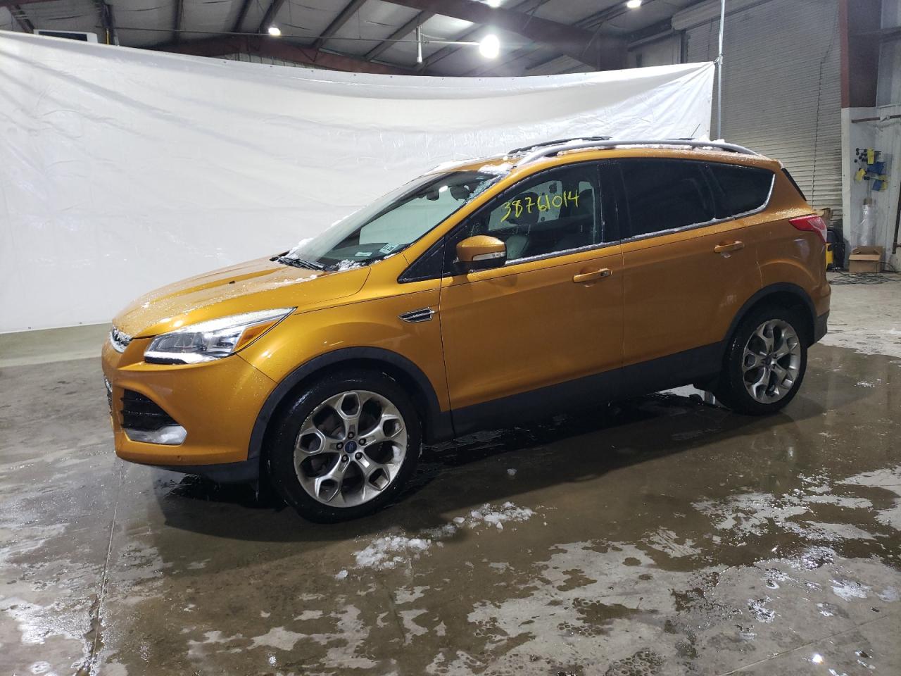 FORD ESCAPE 2016 1fmcu9j92gua01541