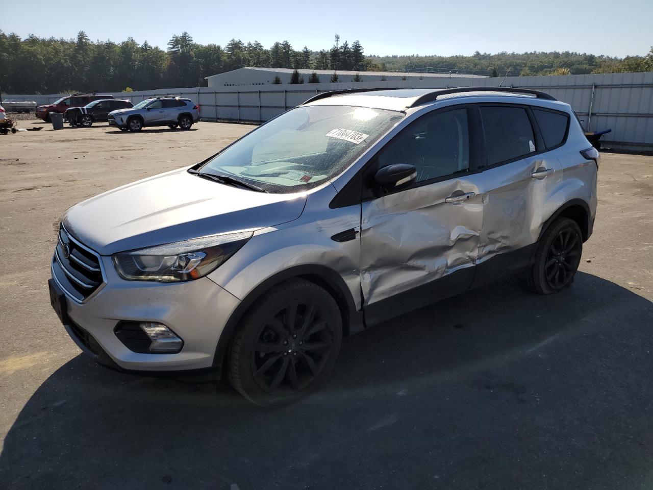 FORD ESCAPE 2017 1fmcu9j95hub85018