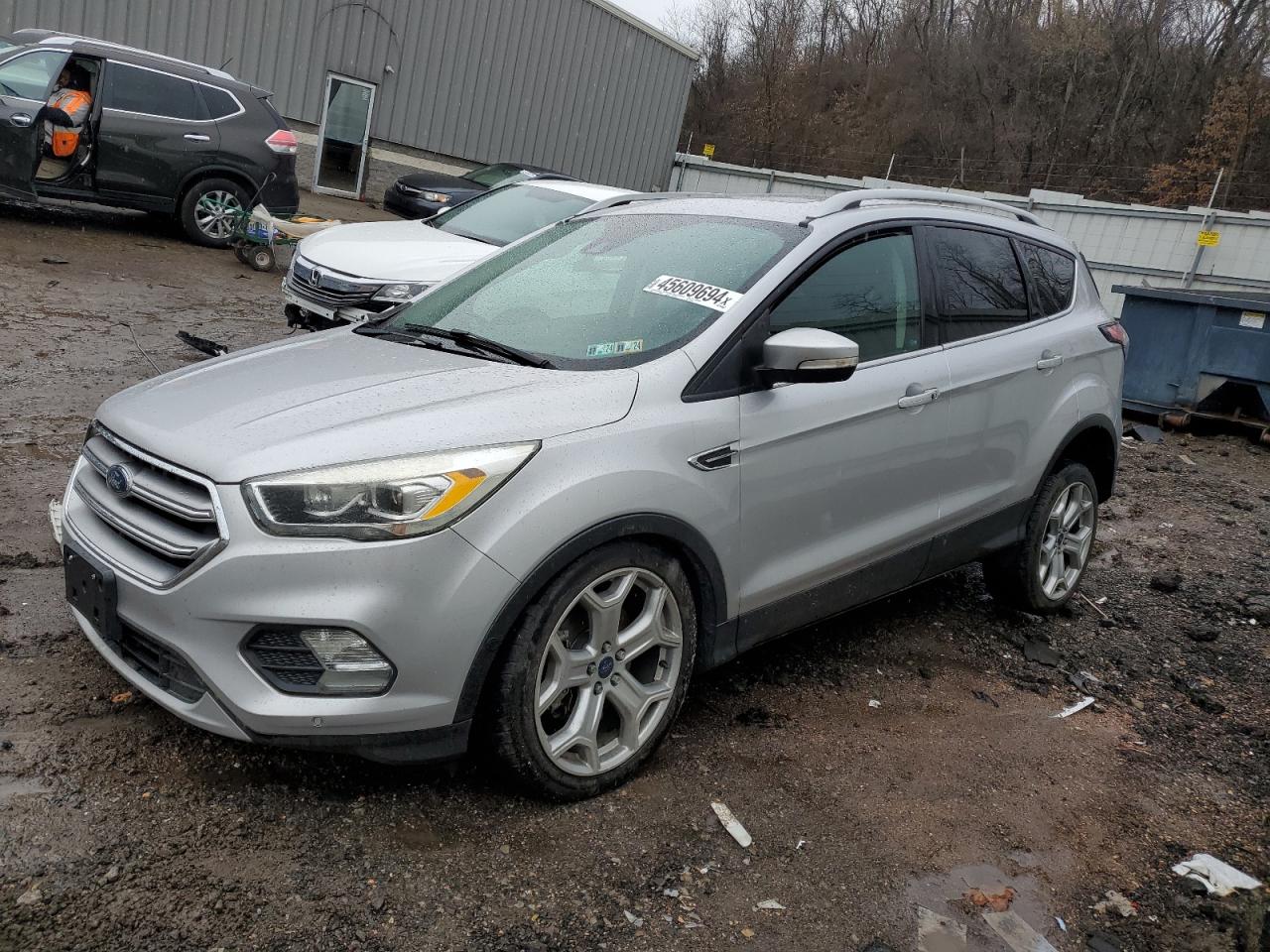 FORD ESCAPE 2017 1fmcu9j95hud73165