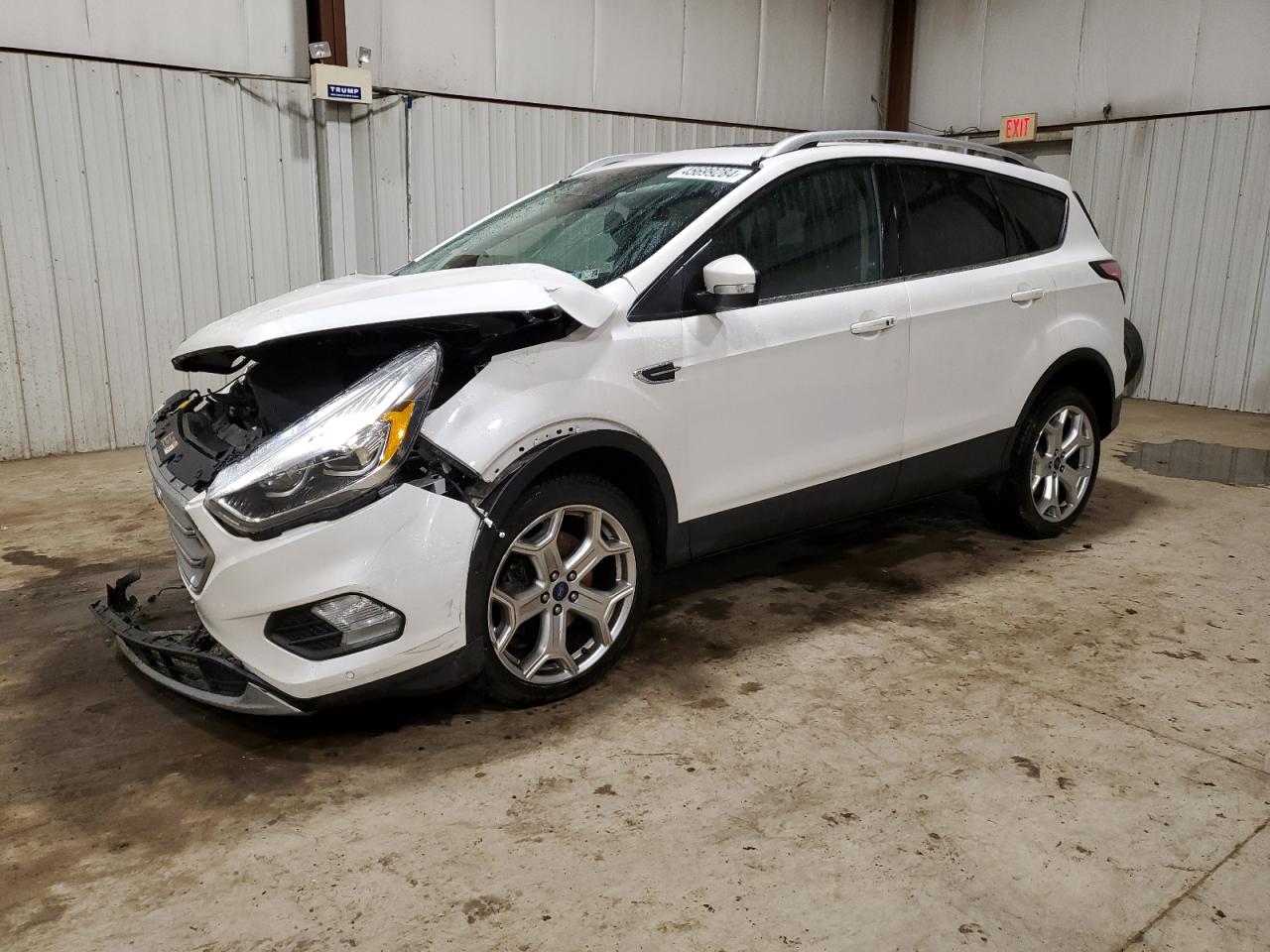 FORD ESCAPE 2017 1fmcu9j96hue83755