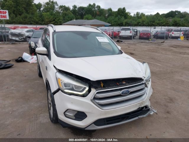 FORD ESCAPE 2017 1fmcu9j97hub57513