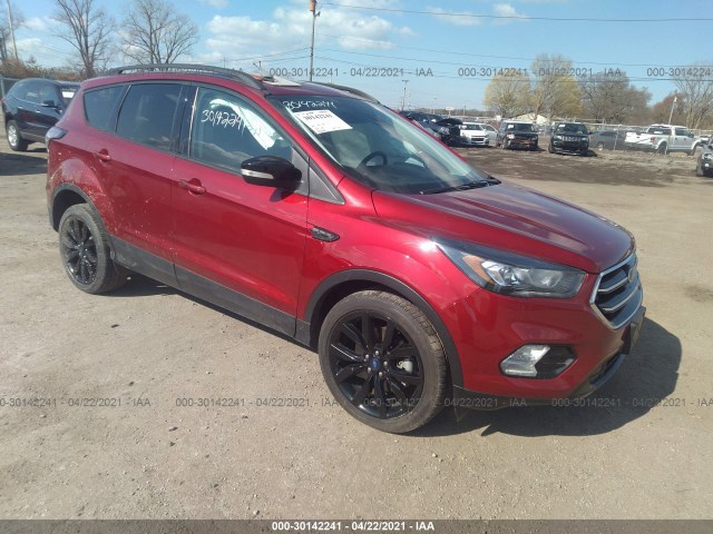 FORD ESCAPE 2017 1fmcu9j98hud40404