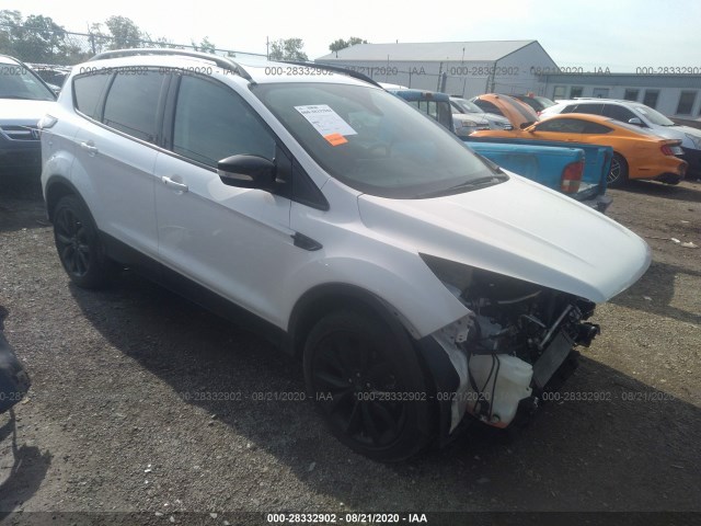 FORD ESCAPE 2017 1fmcu9j9xhue68644