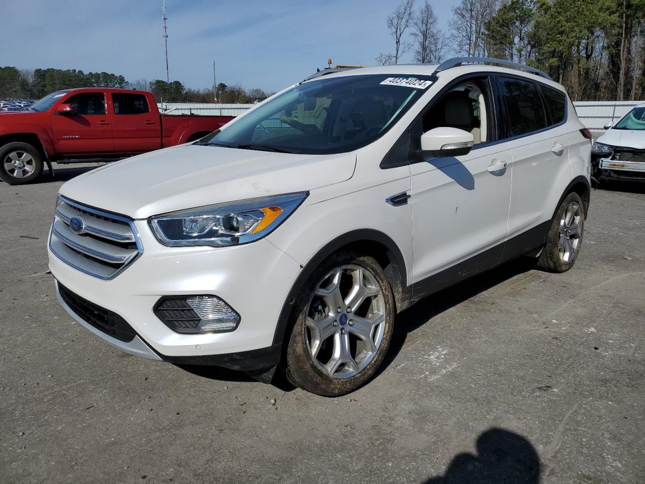 FORD ESCAPE 2018 1fmcu9j9xjub26973