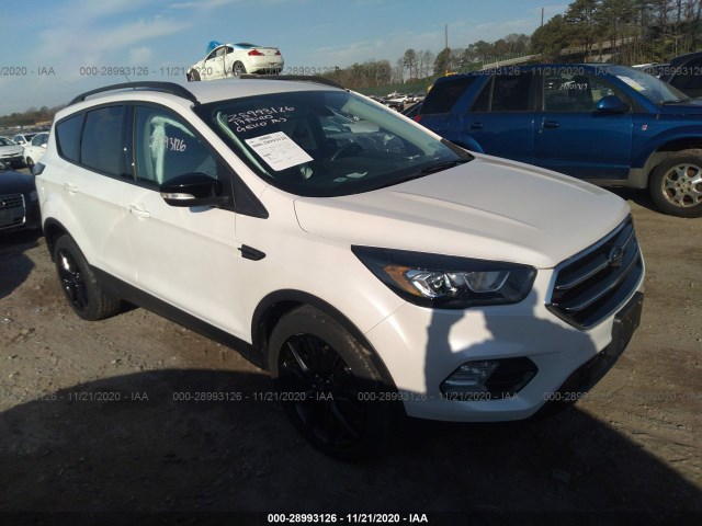 FORD ESCAPE 2017 1fmcu9jd5hub64528