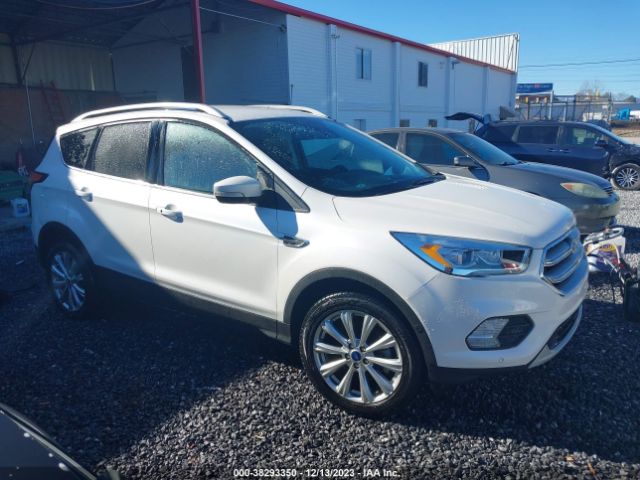 FORD ESCAPE 2017 1fmcu9jd5hue32851