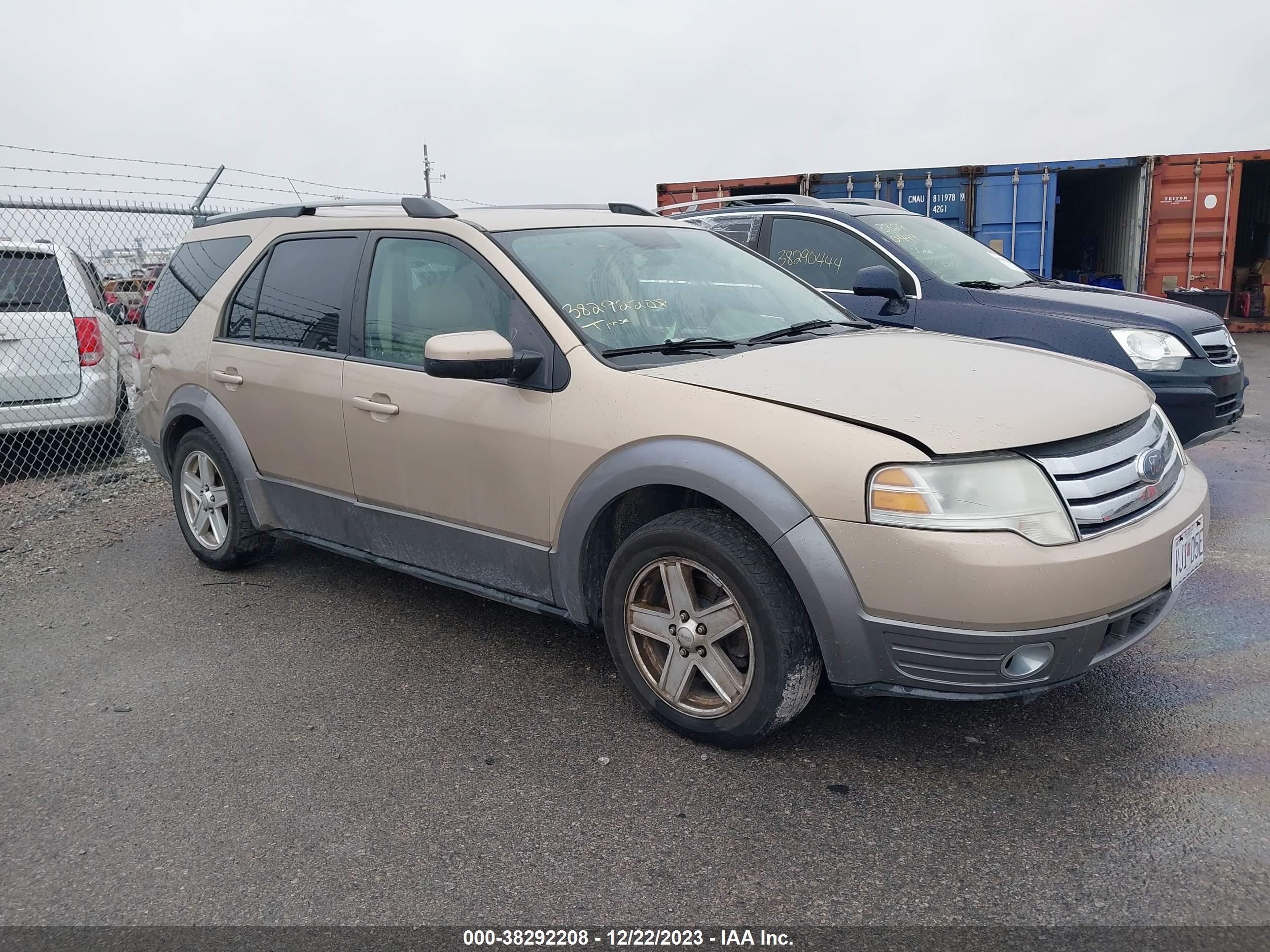 FORD TAURUS X 2008 1fmdk02w18ga23489