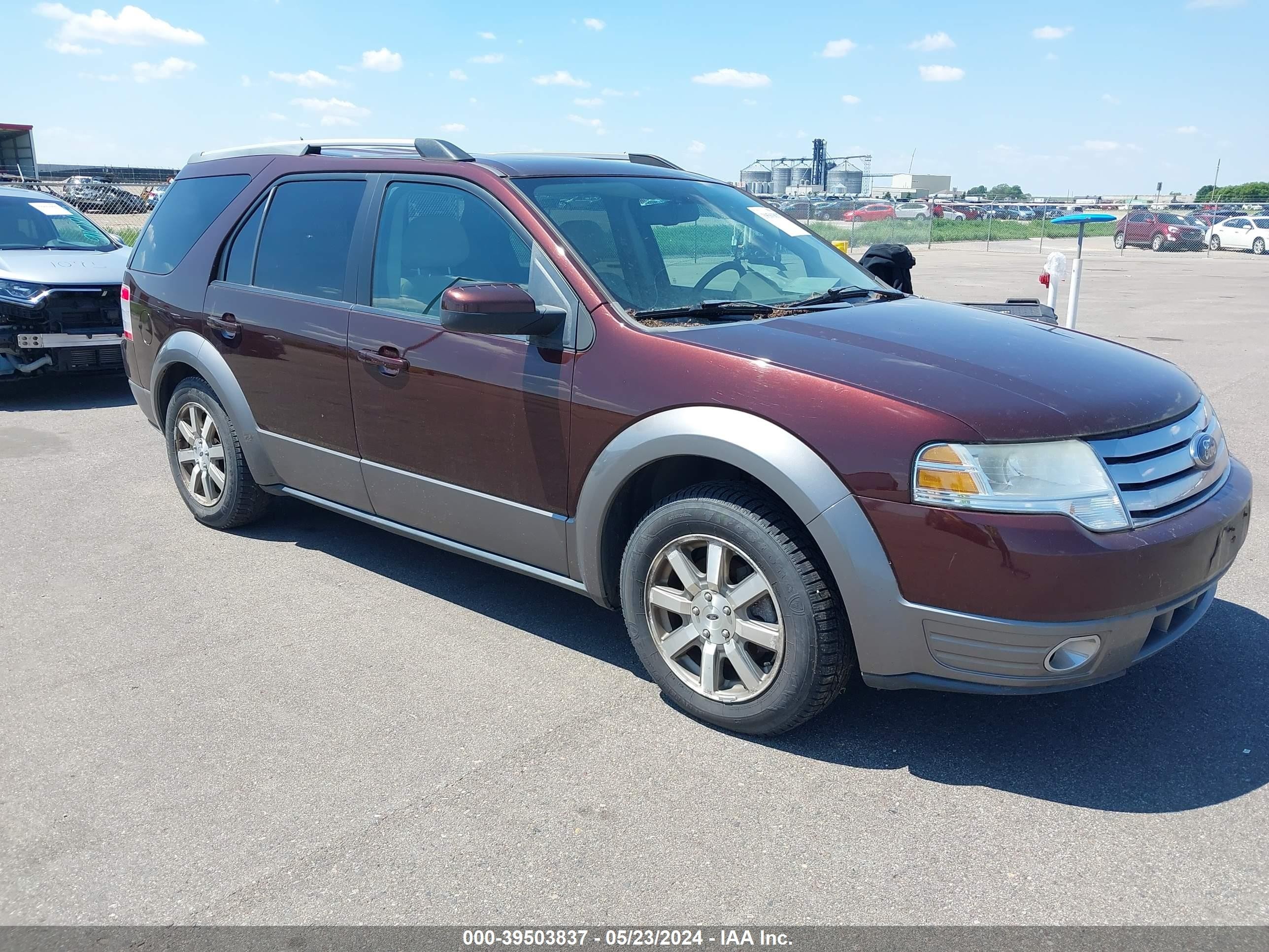 FORD TAURUS X 2009 1fmdk02w49ga03979