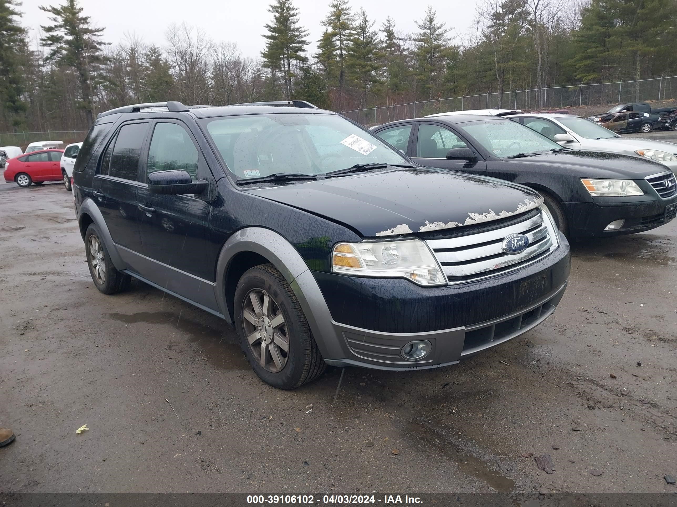 FORD TAURUS X 2008 1fmdk02w98ga19142