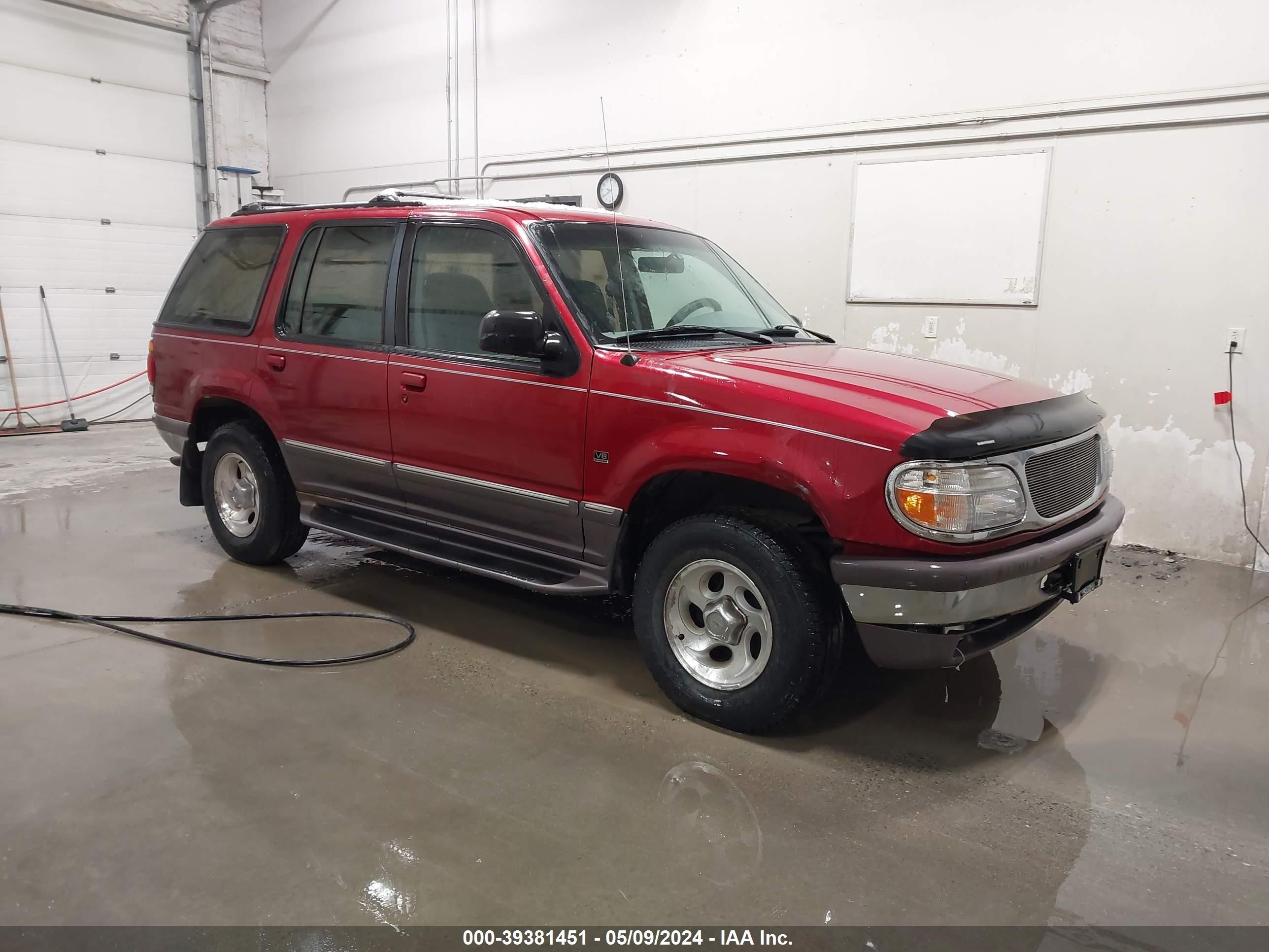 FORD EXPLORER 1996 1fmdu35p8tuc93619