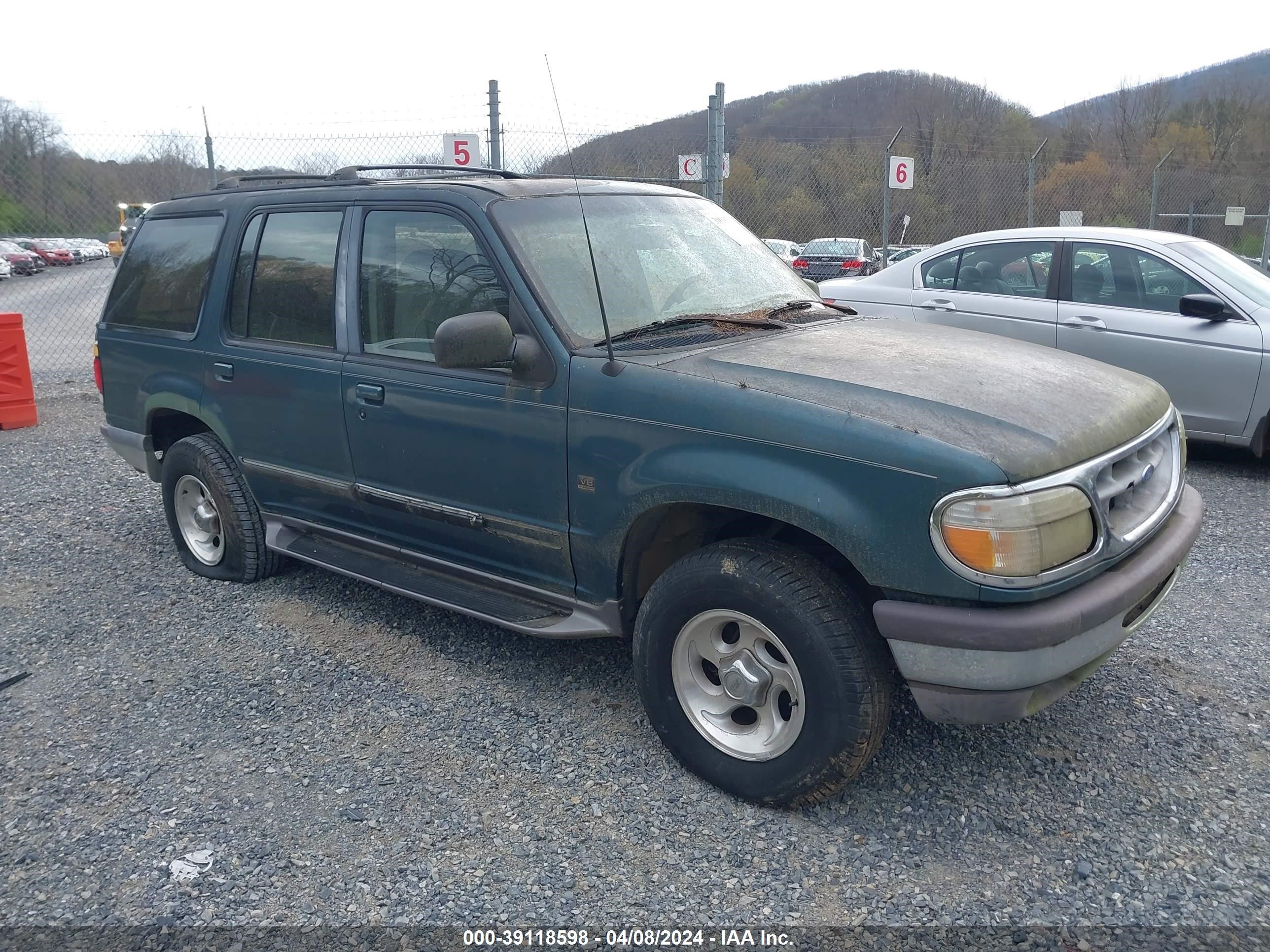 FORD EXPLORER 1997 1fmdu35p8vub35512