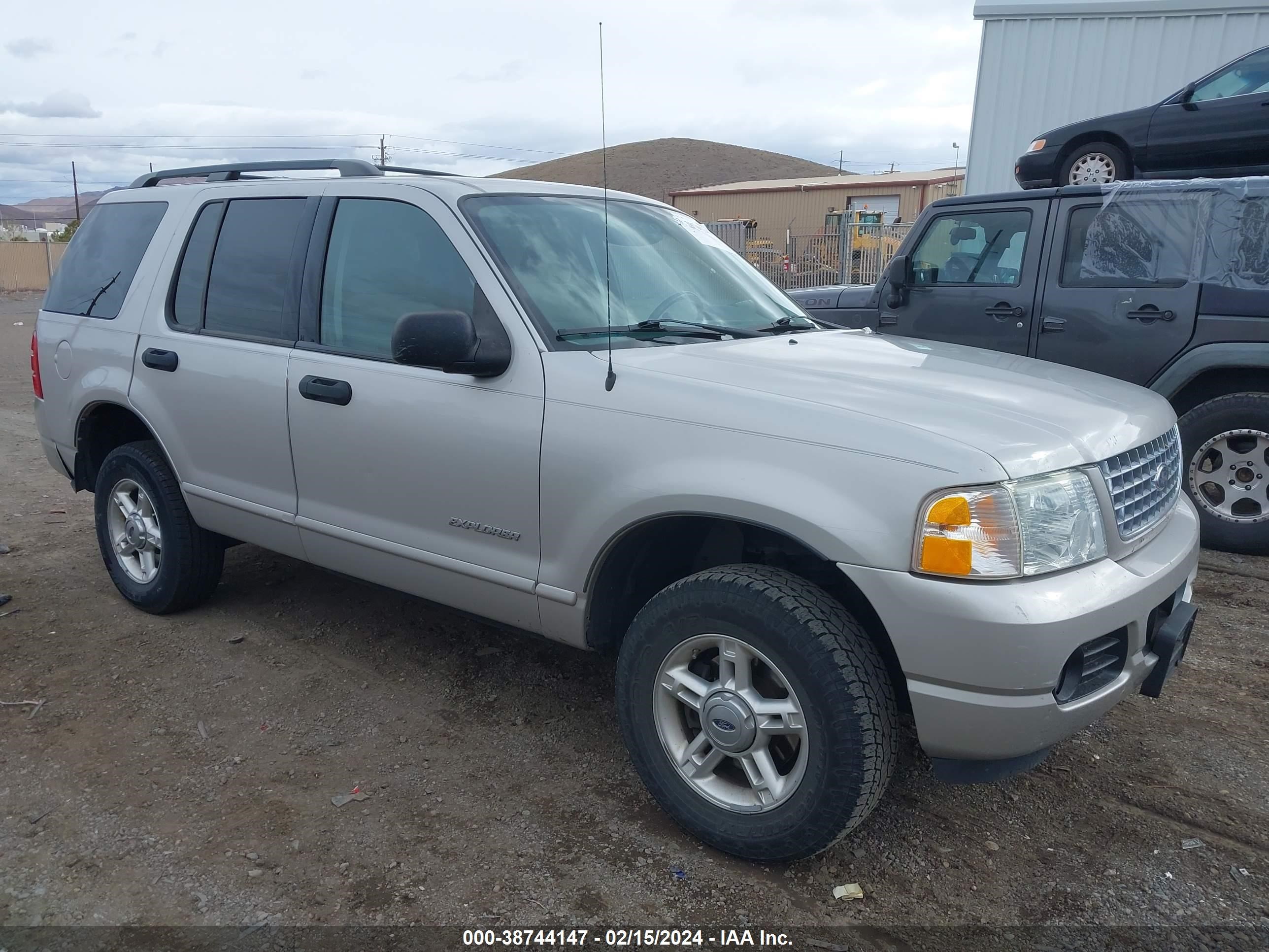 FORD EXPLORER 2004 1fmdu73ex4zb38700