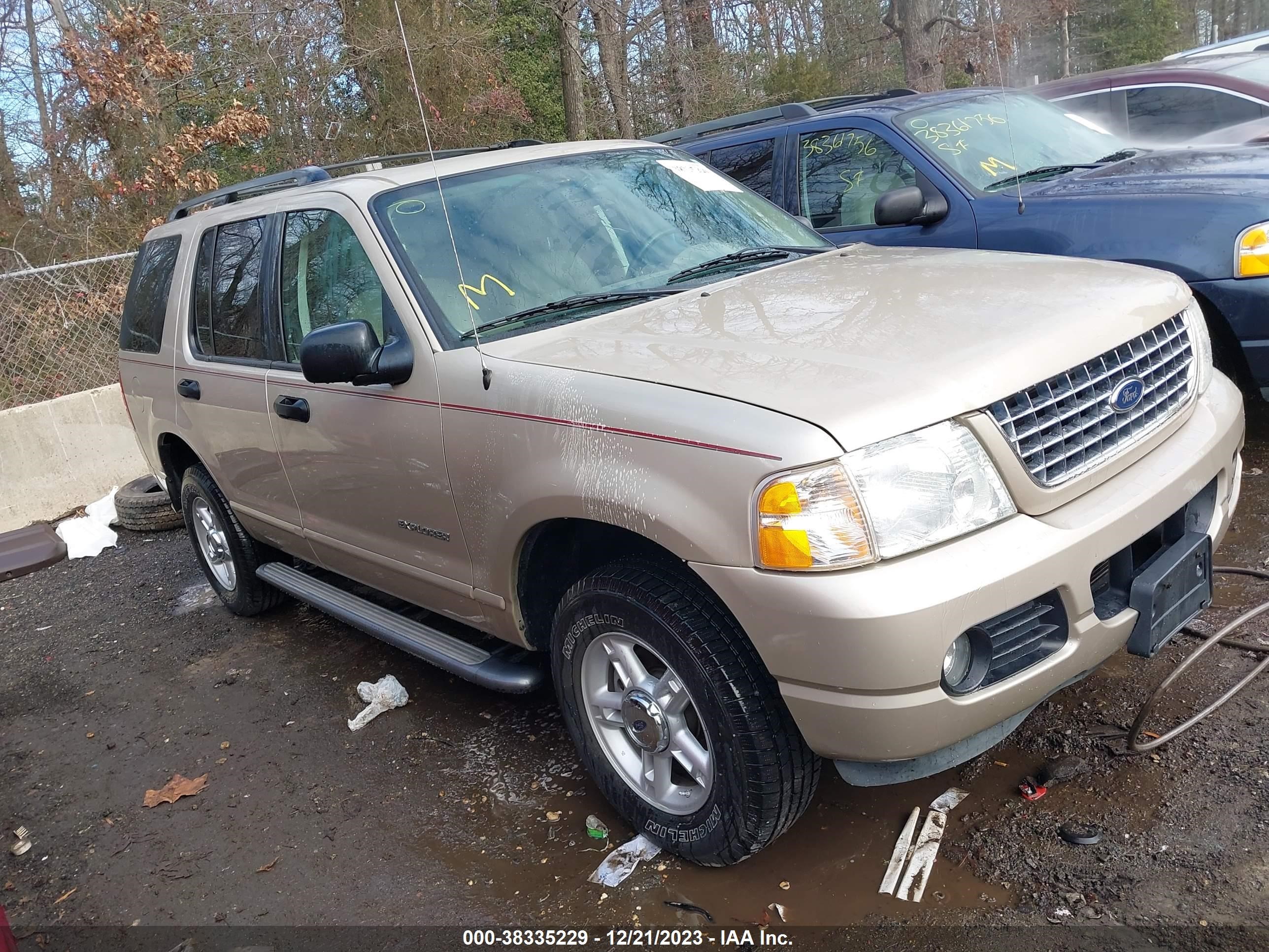 FORD EXPLORER 2004 1fmdu73k54ua59387