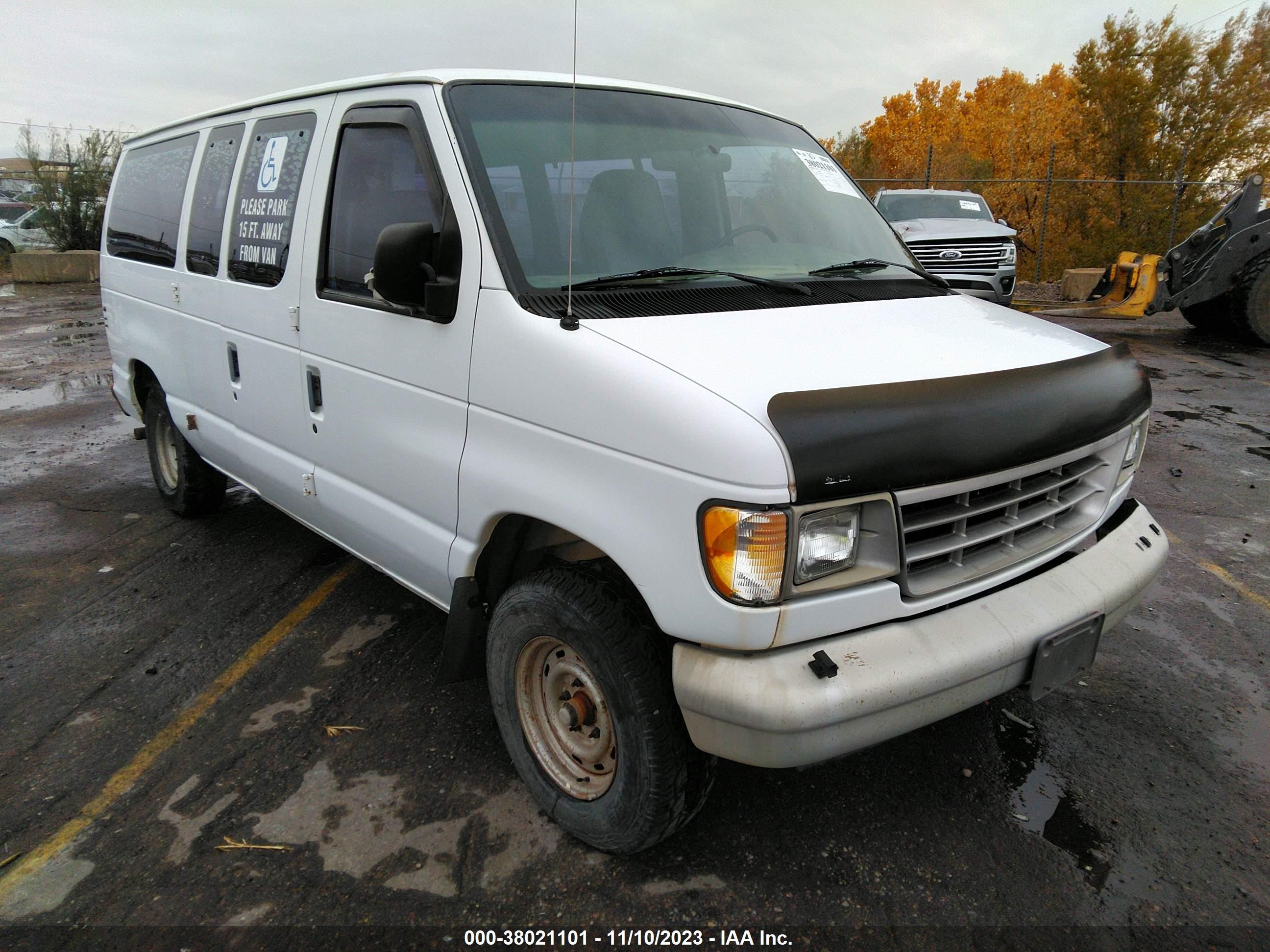 FORD ECONOLINE 1995 1fmee11n3sha97511