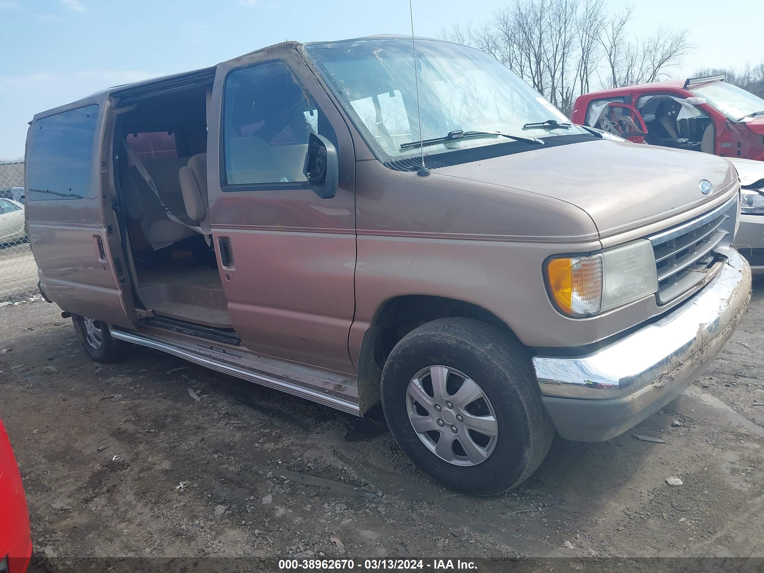 FORD ECONOLINE 1993 1fmee11n9phc03659