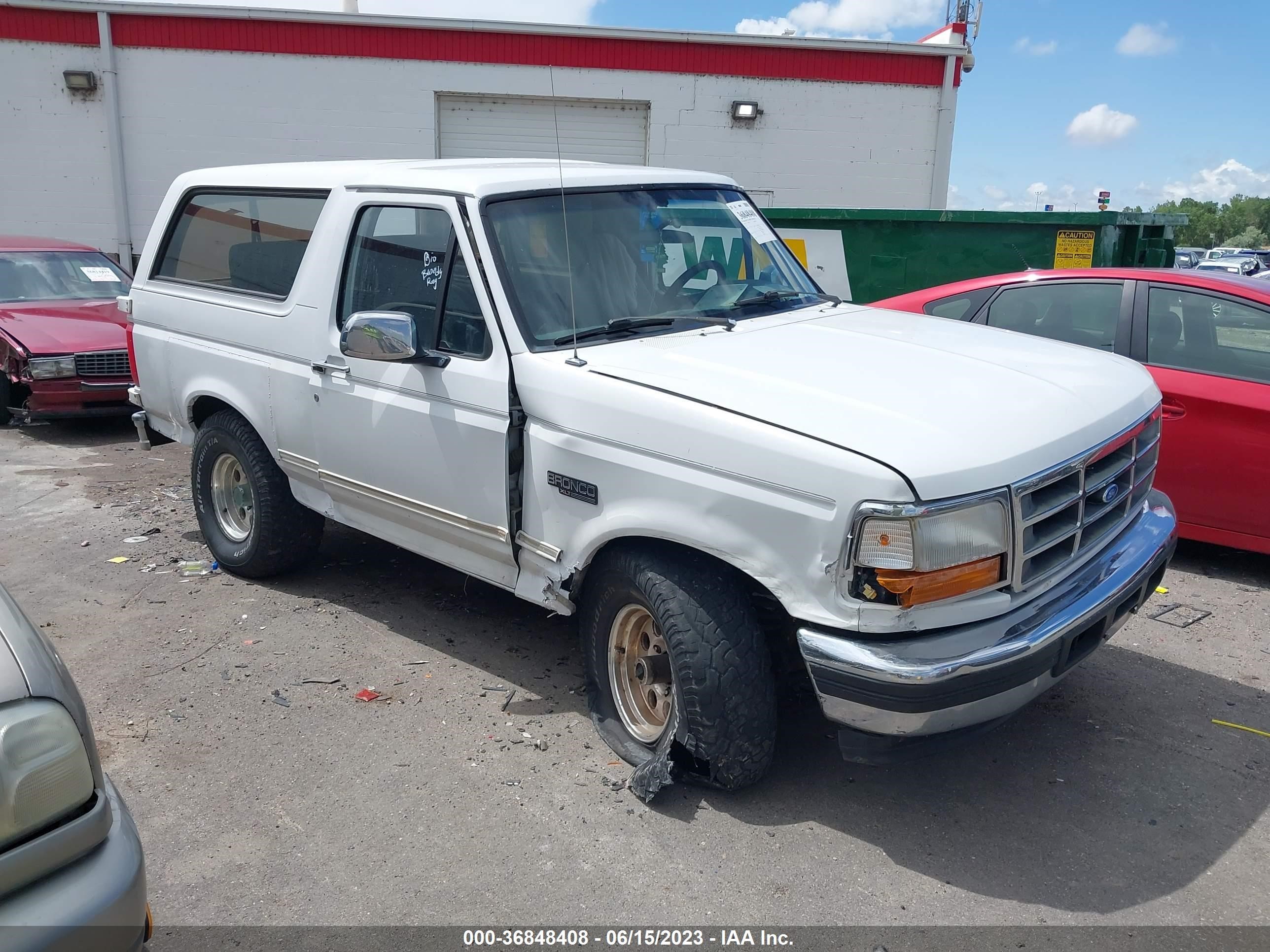 FORD BRONCO 1996 1fmeu15h2tlb84015