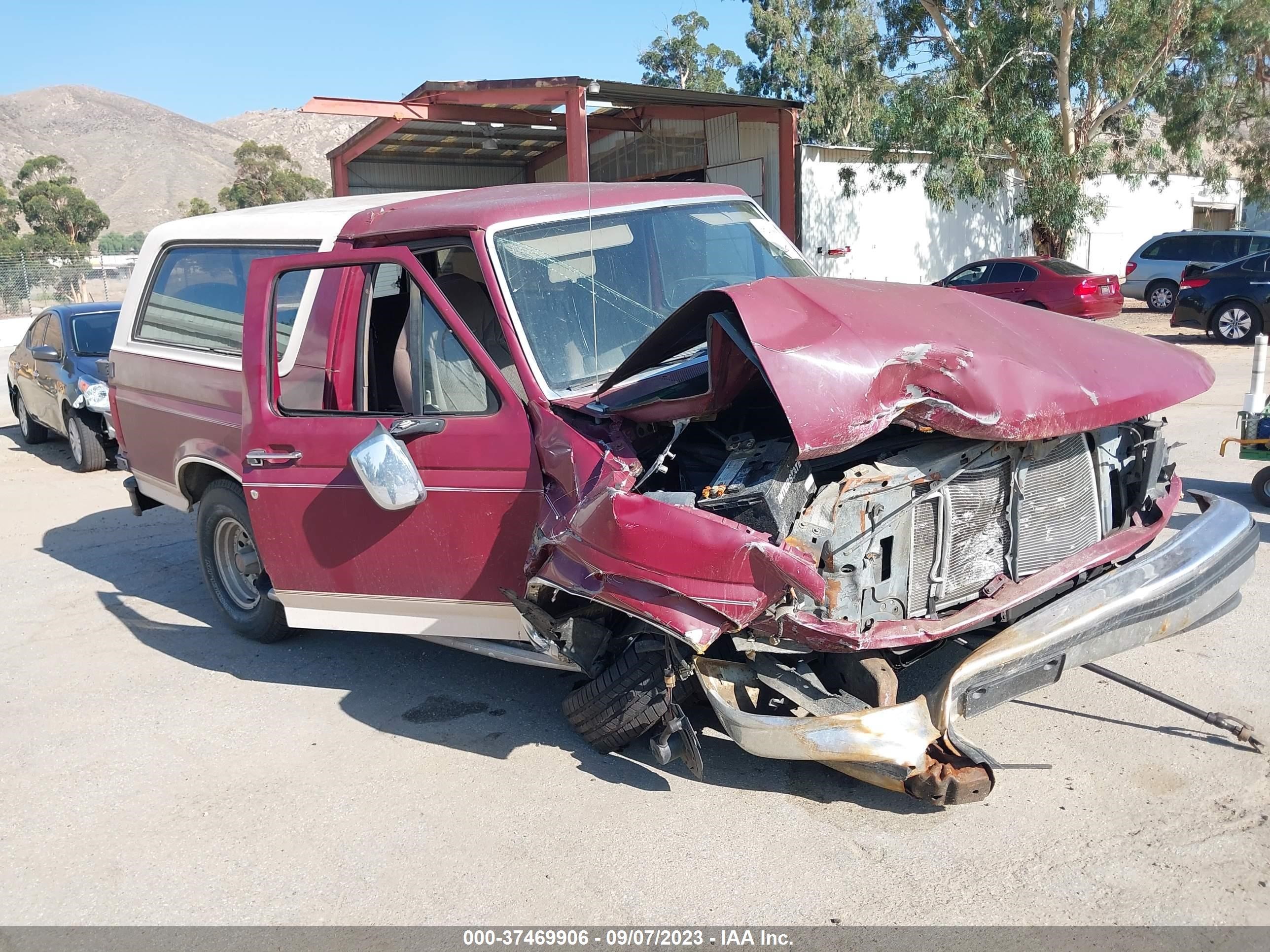 FORD BRONCO 1992 1fmeu15n6nla81740