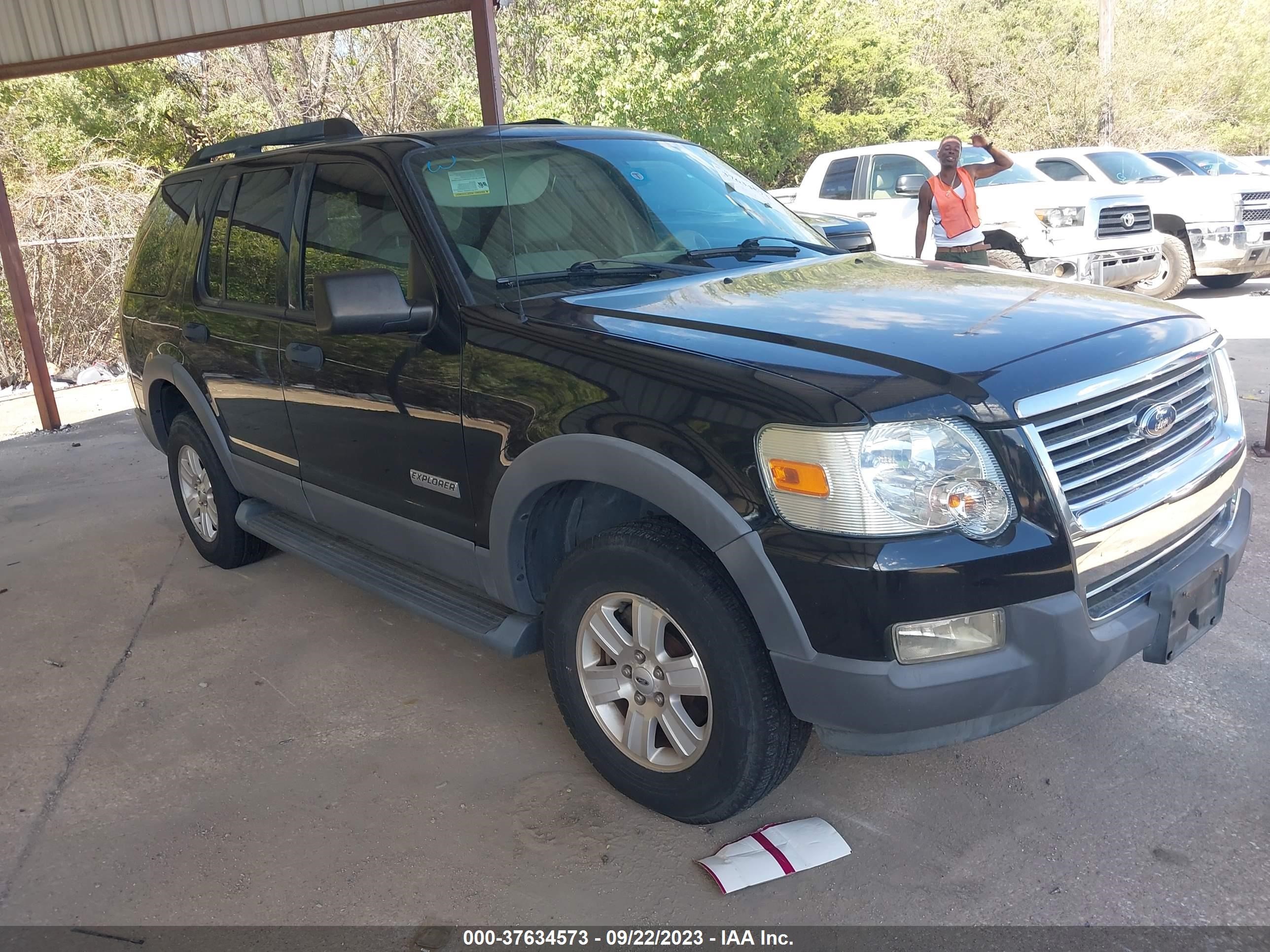 FORD EXPLORER 2006 1fmeu63e06ua51032