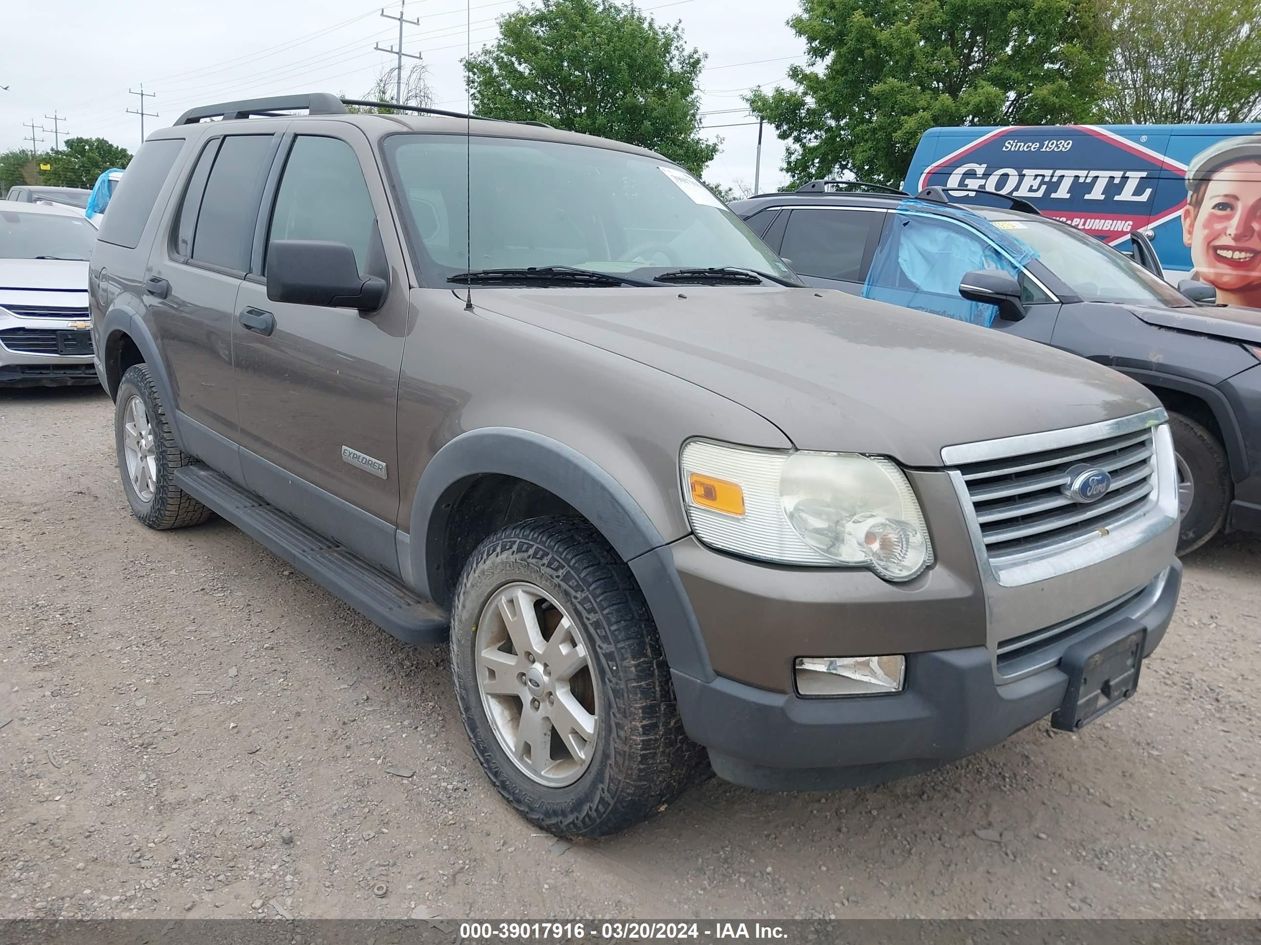 FORD EXPLORER 2006 1fmeu63e06ub46481