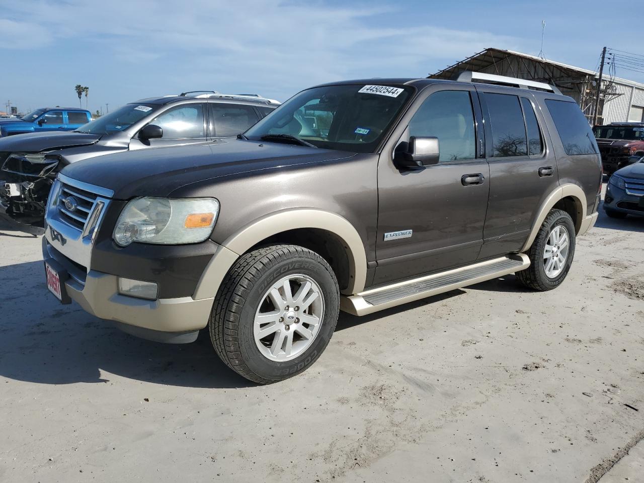 FORD EXPLORER 2006 1fmeu64826ub42327