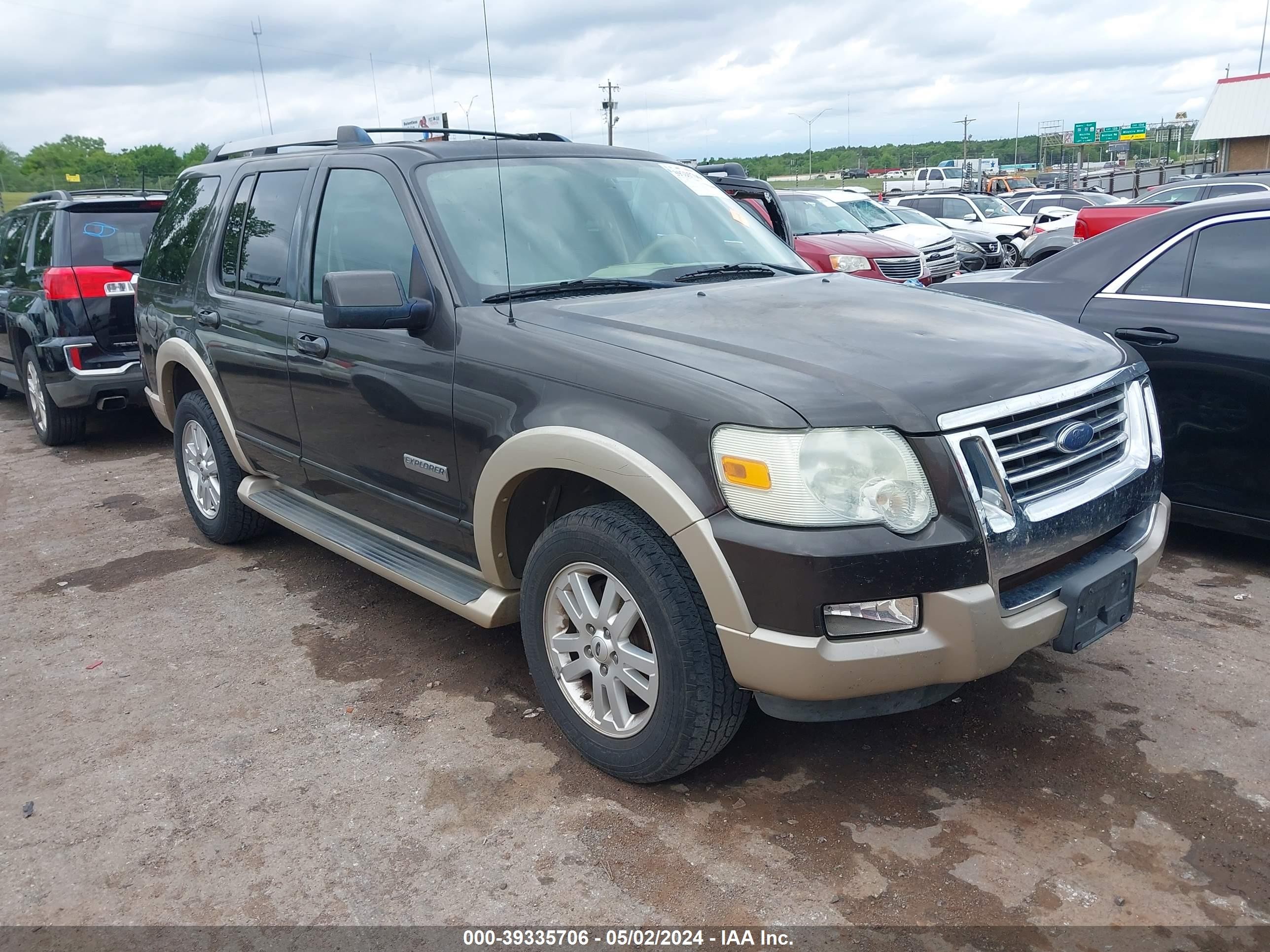 FORD EXPLORER 2006 1fmeu64e56ua39649