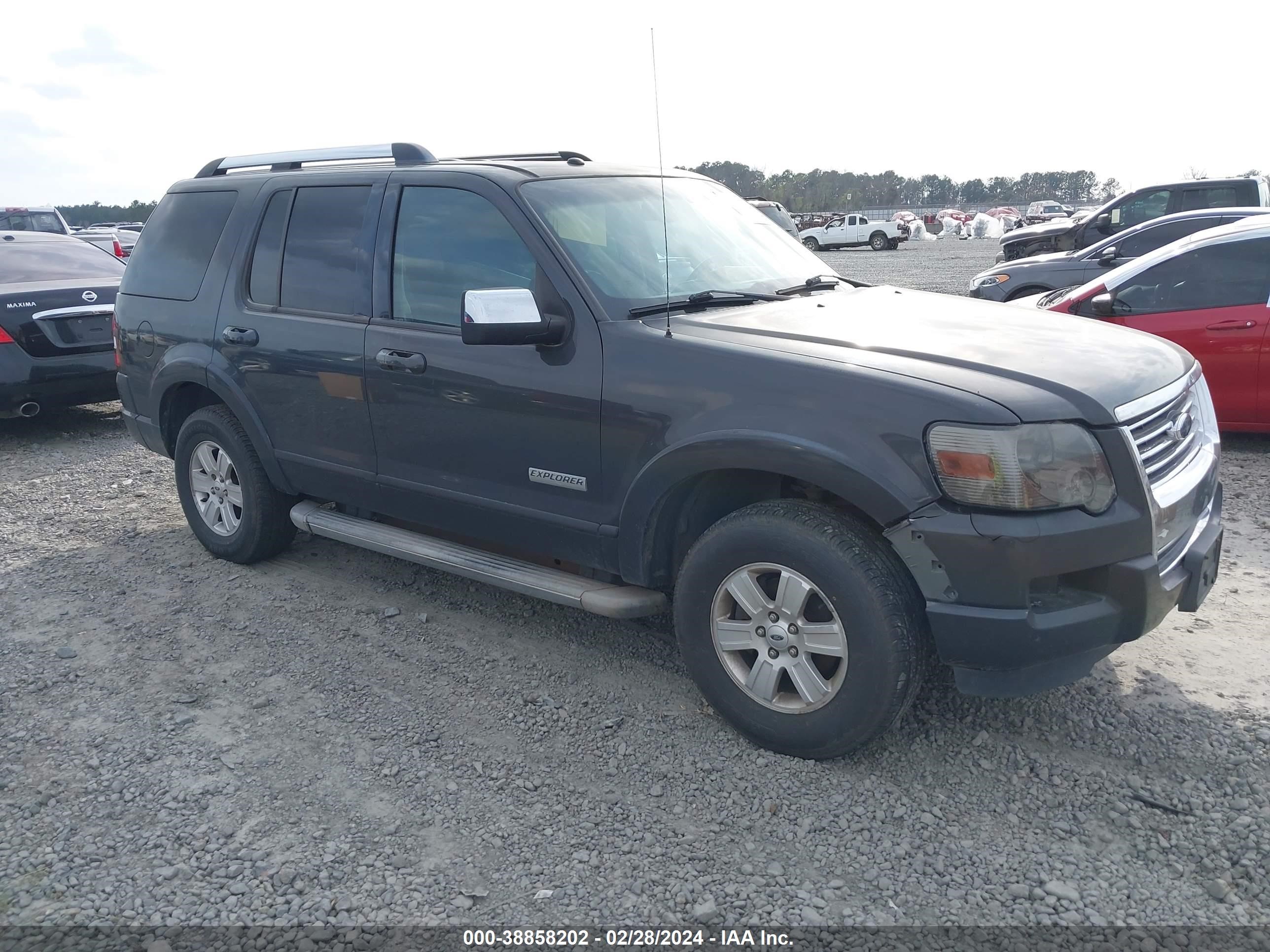 FORD EXPLORER 2007 1fmeu65e77ua50166