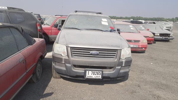 FORD EXPLORER 2006 1fmeu72e26ub57084