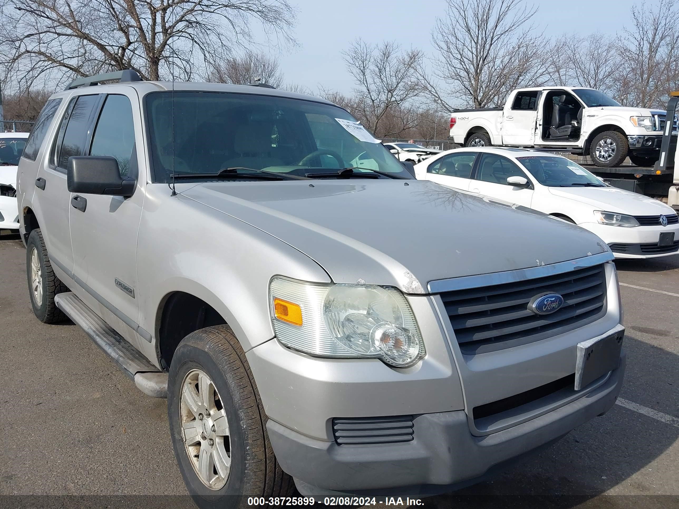 FORD EXPLORER 2006 1fmeu72e46za10493