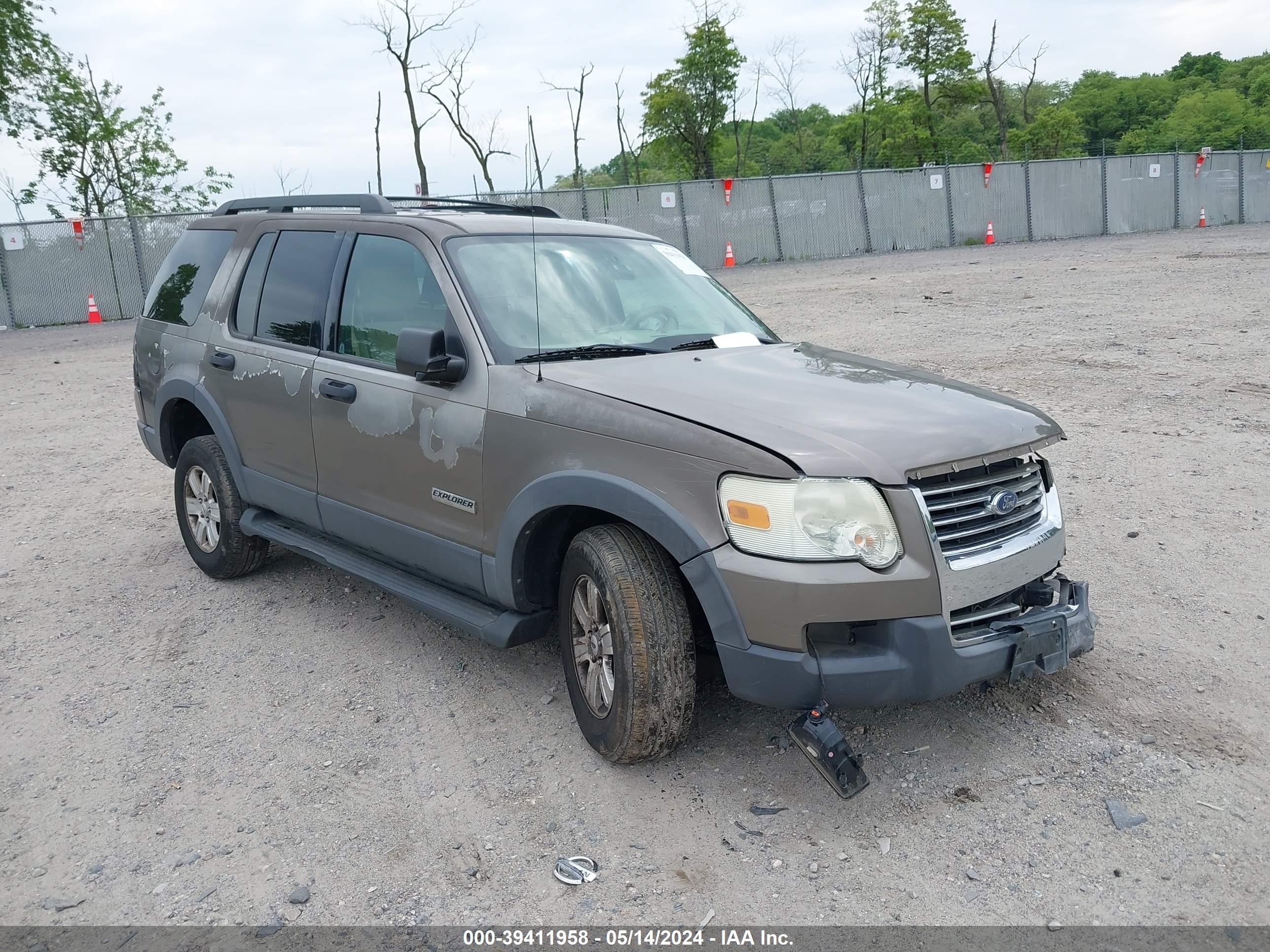 FORD EXPLORER 2006 1fmeu73896ua59453