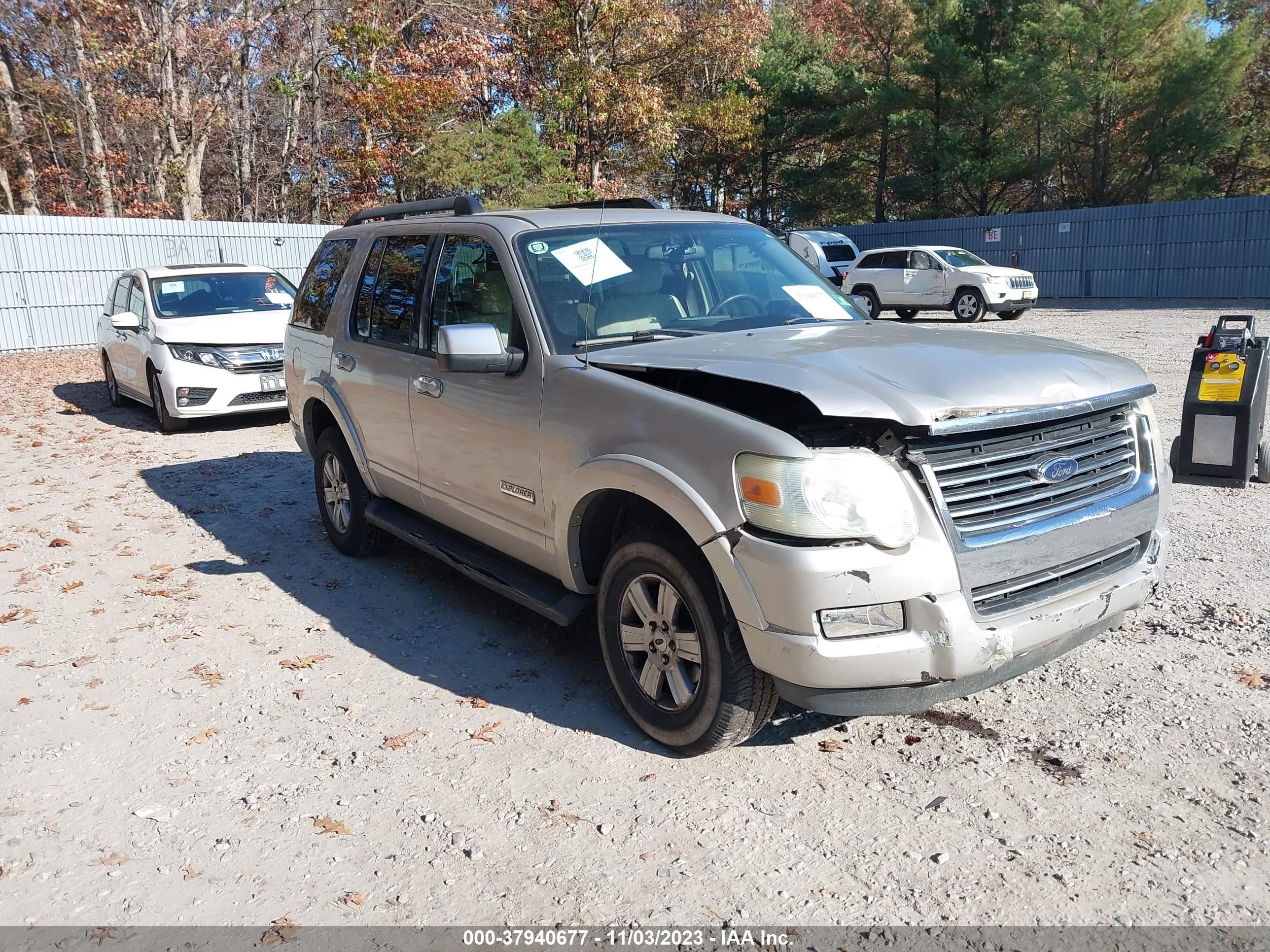 FORD EXPLORER 2008 1fmeu73e18ub35644