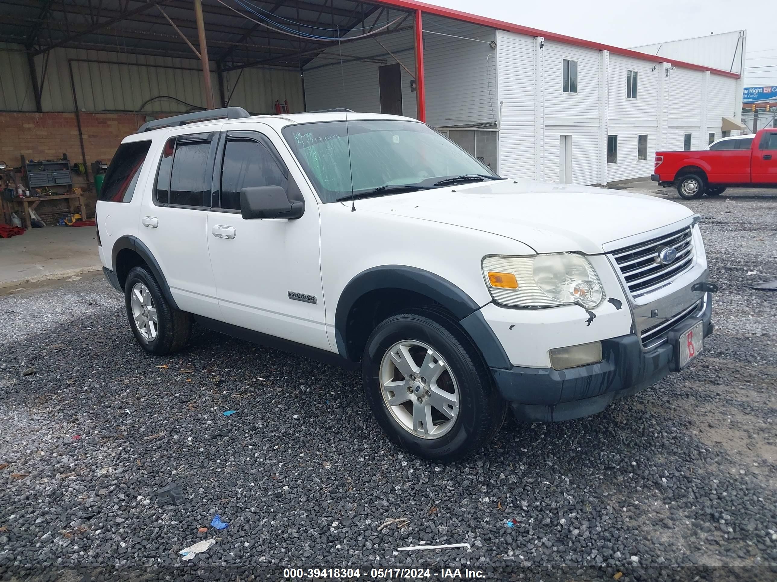 FORD EXPLORER 2007 1fmeu73e27ub05597