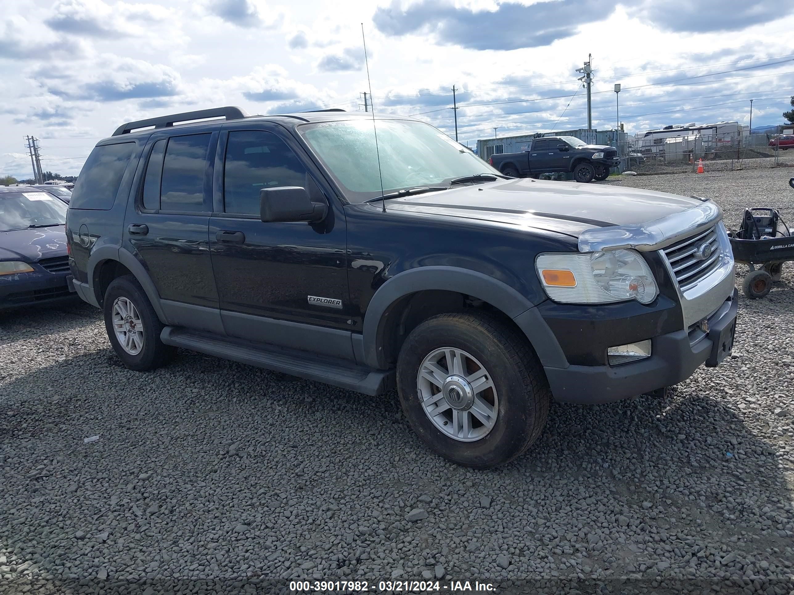 FORD EXPLORER 2006 1fmeu73e36ua80918