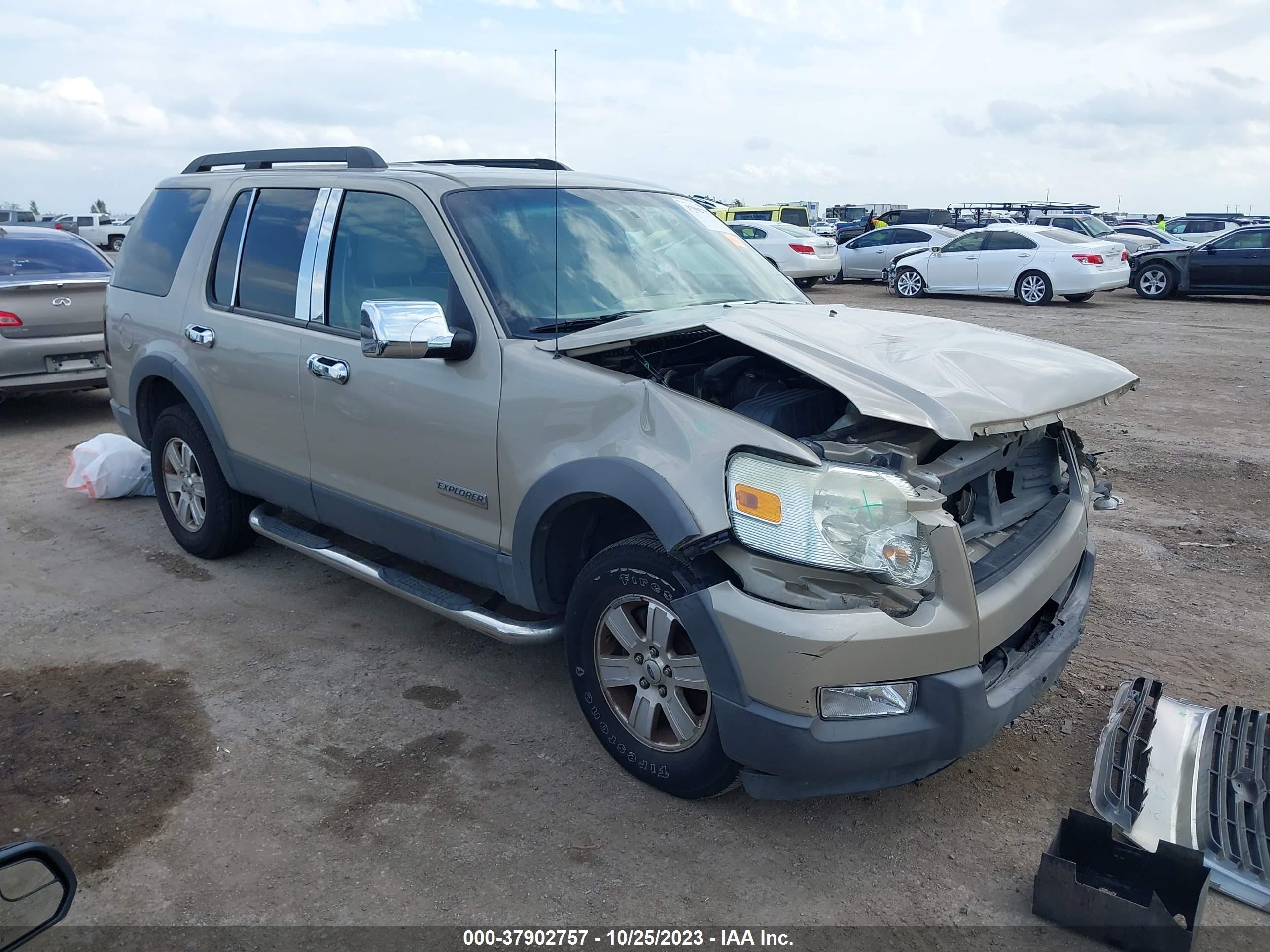 FORD EXPLORER 2006 1fmeu73e36za11181