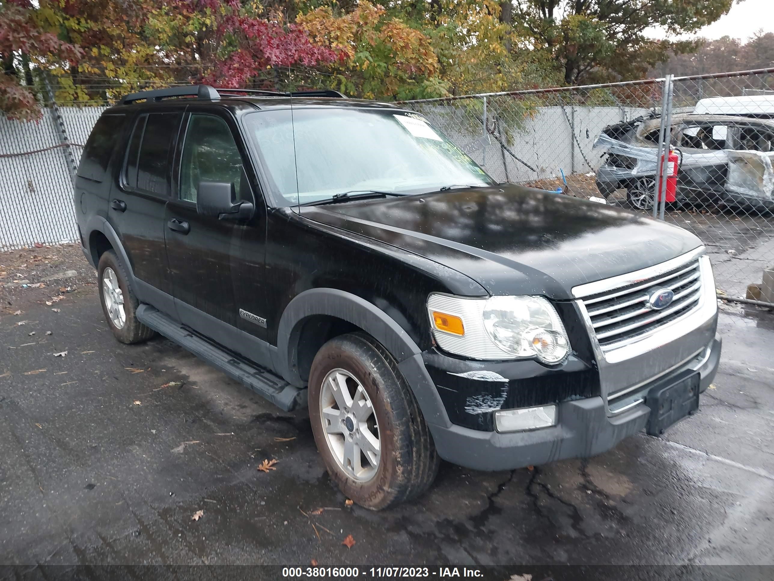 FORD EXPLORER 2006 1fmeu73e46za28717